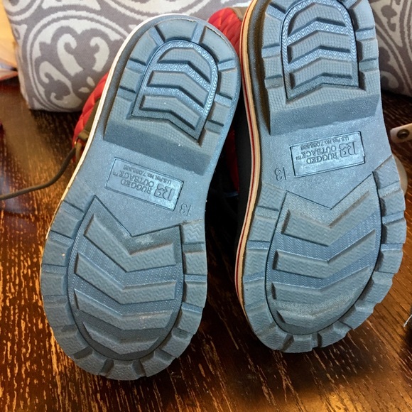 Rugged Outback Boots - Picture 5 of 6